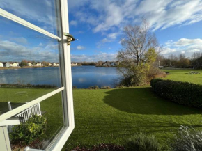 Barnsley, Turret House Windrush Lake